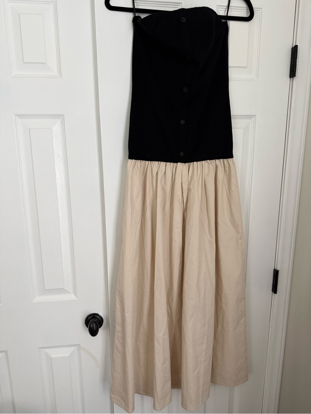 NWT Line & Dot black strapless dress with cream skirt. Size Medium